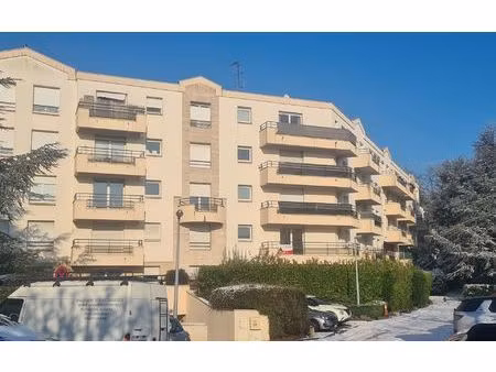 appartement évry 43.8 m² t-2 à vendre  134 900 €