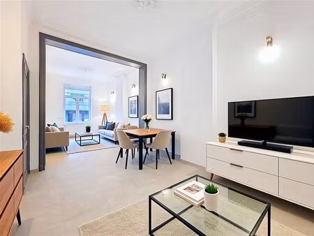 maison à louer avec 4 chambres   la louvière (rbu98985)