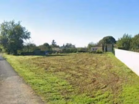 vente terrain à pouillé (85570) : à vendre / pouillé