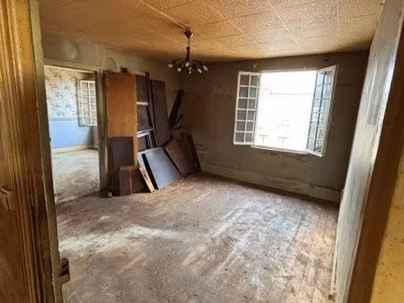 appartement à rénover 2 chambres