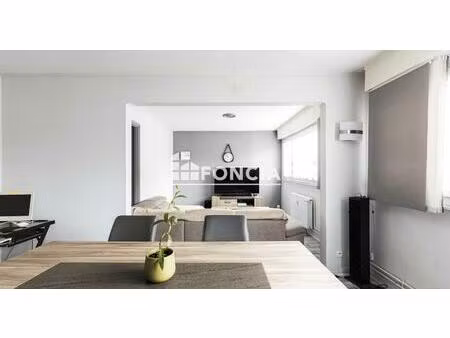 appartement t3 bis de 83 m2 avec garage