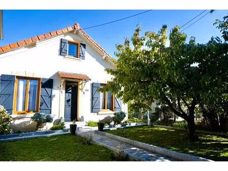 a vendre: maison de 3 pièces à mitry mory 77290