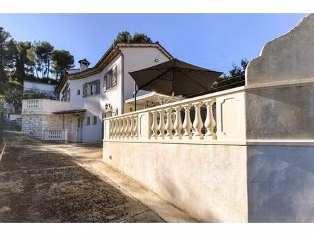 maison de charme avec jardin à saint-paul-de-vence