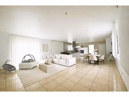 maison contemporaine de plain-pied 150 m² au calme – économe dpe a – 2 gares à 10 min – éc