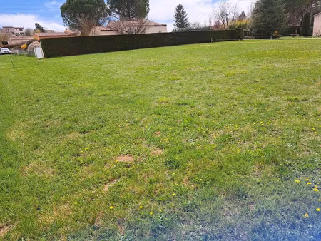 vente terrain 302 m² à villelaure (84530)  128 000 €