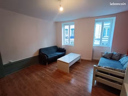 30mn lyon voiture - train : appartement meublé 40m2 centre ville tarare