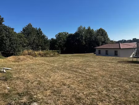 vente terrain 1390 m² à bizonnes (38690)  106 000 €