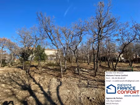 vente terrain 820 m² à forcalquier (04300)  120 000 €