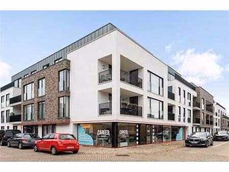 commerce - rez-de-chausée