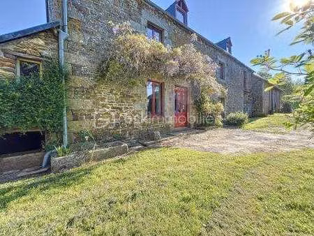 vente maison à saint-étienne-en-coglès (35460) : à vendre / 170m² saint-étienne-en-coglès