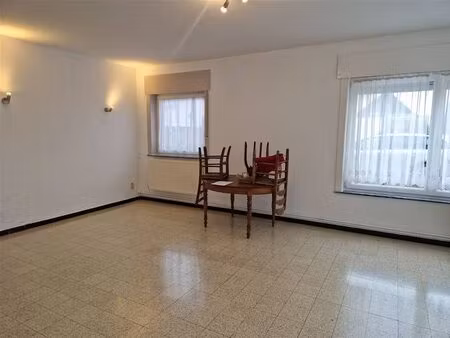 appartement à louer à chemin du lapin 52 leuze-en-hainaut (vbd70922)