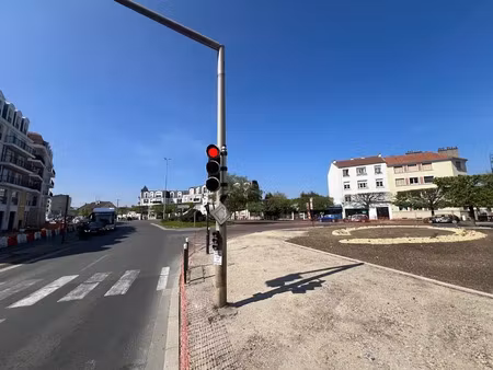 vente locaux professionnels 67 m² à chelles (77500)  249 100 €