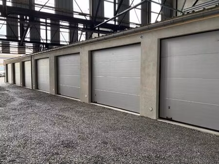 surface industrielle à louer à de belle vue 82 la louvière (vwd16200)