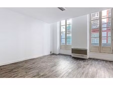 location appartement  81 m² t-3 à bayonne  779 €