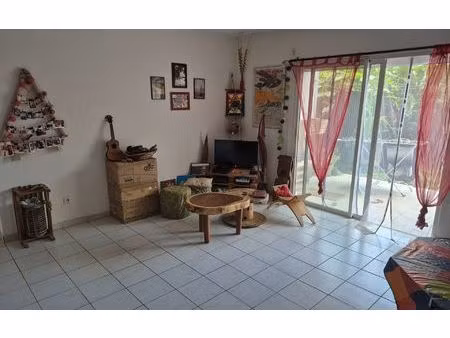 appartement cayenne 59.9 m² t-3 à vendre  189 000 €