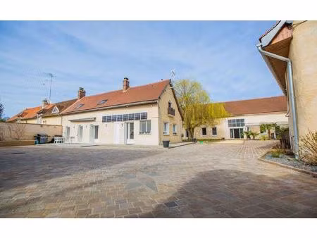 maison nogent-le-roi 256.2 m² t-9 à vendre  740 000 €