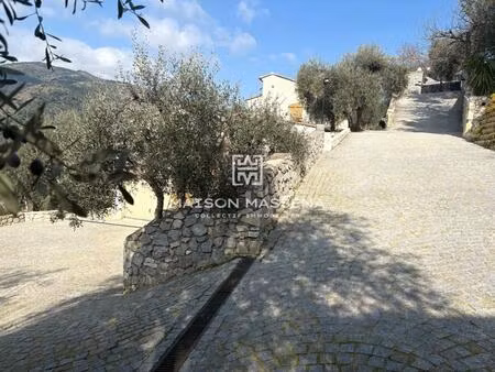 très jolie maison familiale