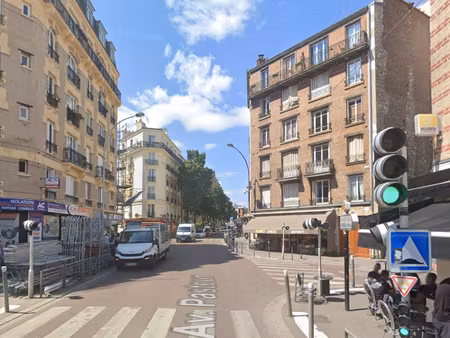 vente locaux professionnels 348 m² à les lilas (93260)  1 121 904 €