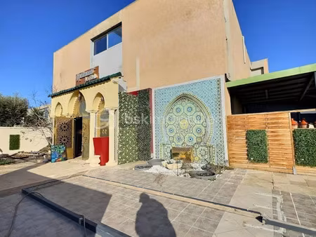 vente immeuble 10 pièces 500 m² à lattes (34970)  1 049 000 €