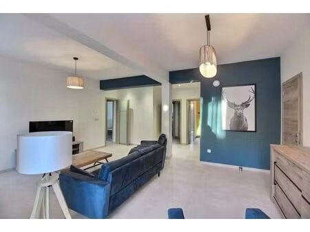 appartement à louer à rue zénobe gramme 7 charleroi (vbd70929)