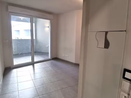 location appartement 1 pièce 18.79 m² à perols (34470)  445 €