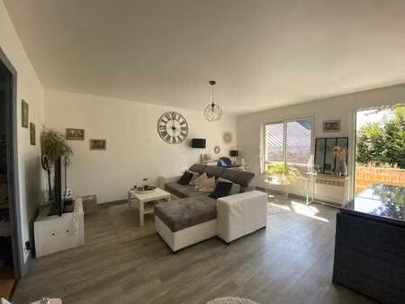 location appartement 2 pièces à pleyben (29190) : à louer 2 pièces / 53m² pleyben