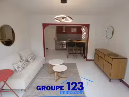 location meublée appartement 2 pièces 44.8 m² à joigny (89300)  499 €