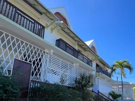 a vendre- studio 28m2 en rez-de-chaussée le moule