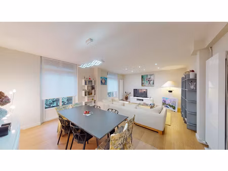 t4 123m2 hypercentre tarbes avec parking