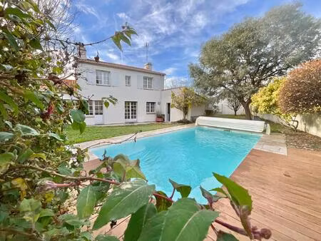 propriété familiale hyper-centre challans