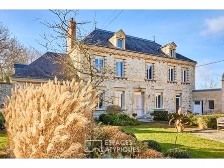 maison de maitre rénovée avec gite et dépendance