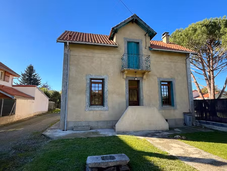 maison de 5 pièces (115 m2) en vente à tarbes