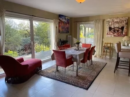 maison d'artiste avec dépendances