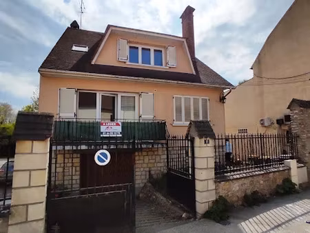 location appartement 2 pièces 31.93 m² à briis-sous-forges (91640)  750 €