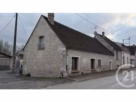 maison à vendre - 7 pièces - 154 61 m2 - puiseaux - 45 - centre