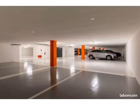 parking privatif en sous-sol sécurisé accès ascenseur - quartier sud de colmar