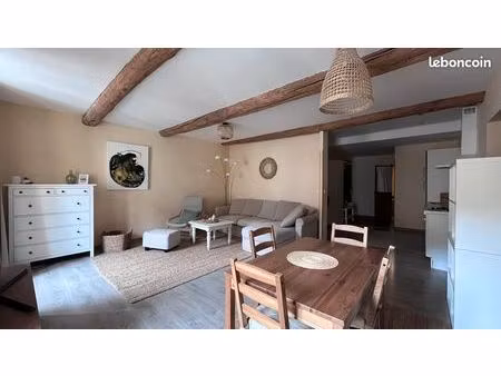 appartement t2 lumineux et spacieux à louer à fitou