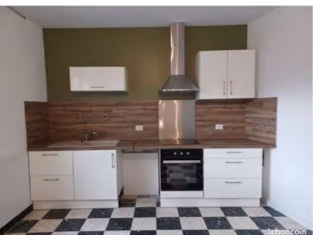 mason plain pied 78m2 avec cave et petite cour