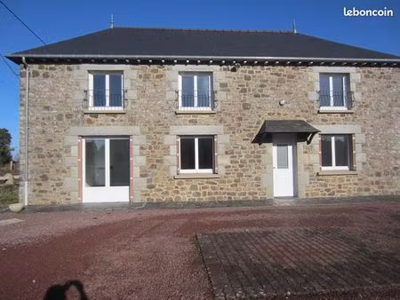 location maison en pierre