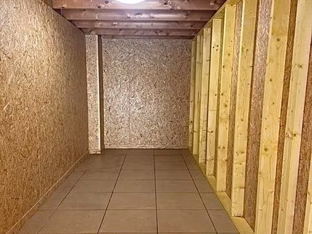 box à louer la roche sur yon - 10m2 - stockage - garde meubles