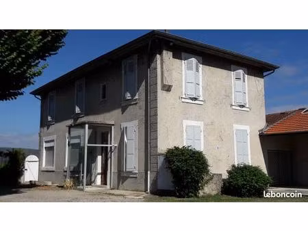 maison - 8 pièces - 5 chambres