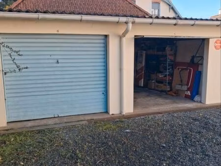 loue grand garage 18m2 proche rocade