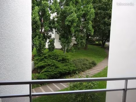 agreable t 4 traversant - vallée du cens