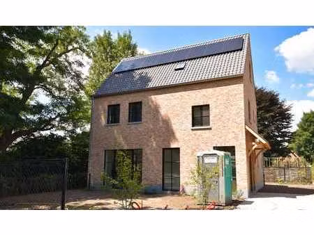exclusieve  energiezuinige nieuwbouwwoning met kelder en ...