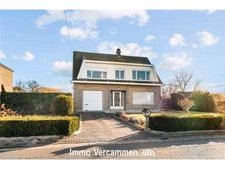 verrassend ruime gezinswoning met 4 slaapkamers te booischot