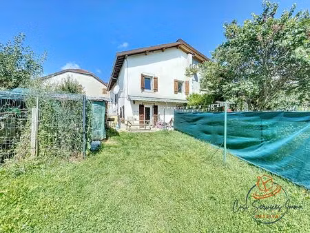 maison de village 2 chambres avec jardin