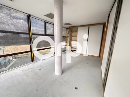 location parking à surgères (17700)  60 €