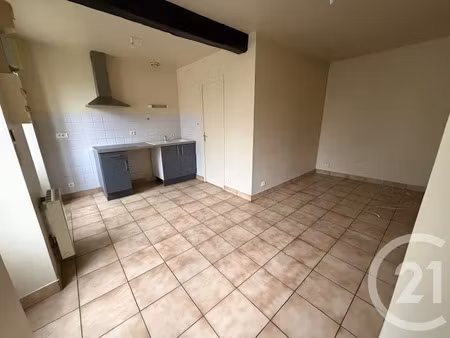 location maison 1 pièce 41.8 m² à chateauroux (36000)  430 €