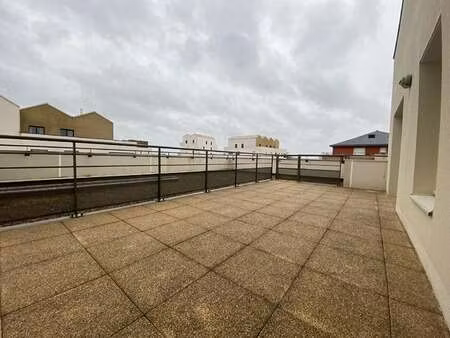 location appartement 3 pièces à avrillé (49240) : à louer 3 pièces / 77m² avrillé