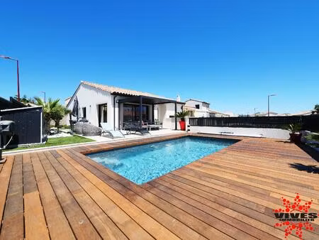 villa de plain pied t4 piscine et garage